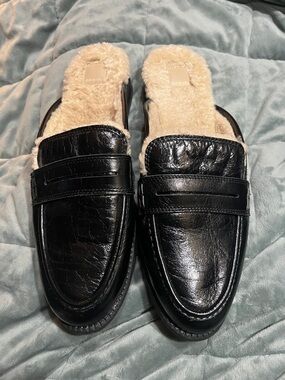 Black Leather Shearling-Lined Faux Fur Men's Slip-On Loafers (SZ. 12)